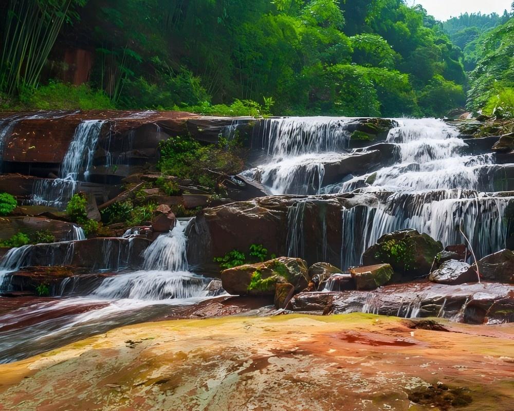 츠수이 단샤 관광구(赤水丹霞旅游区)