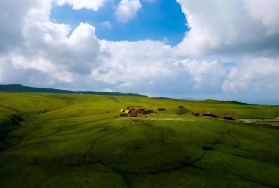 Ahsilisi Grassland